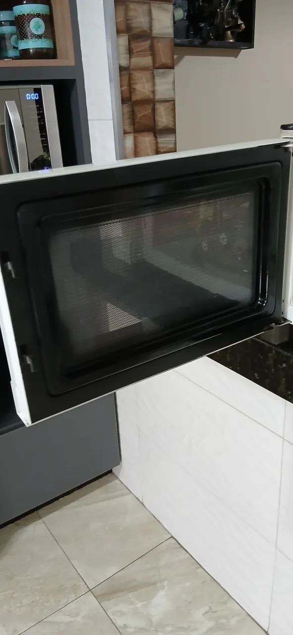 Micro-ondas LG 28 litros  - Foto 3