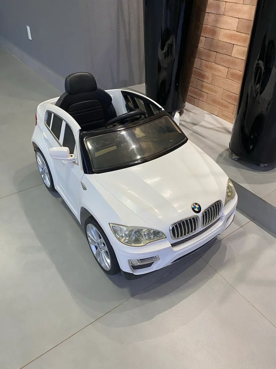 Carro BMW elétrico para criança   - Foto 2