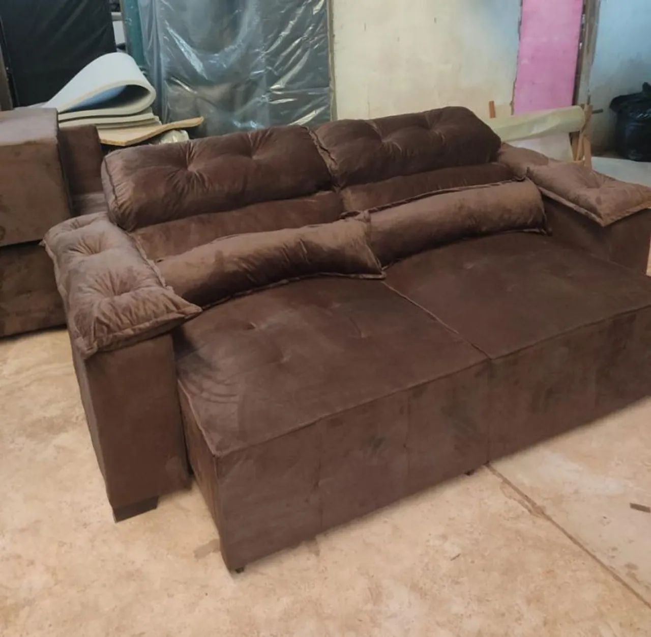 Sofa retrátil reclináveis 2.20 direto da fábrica  - Foto 3