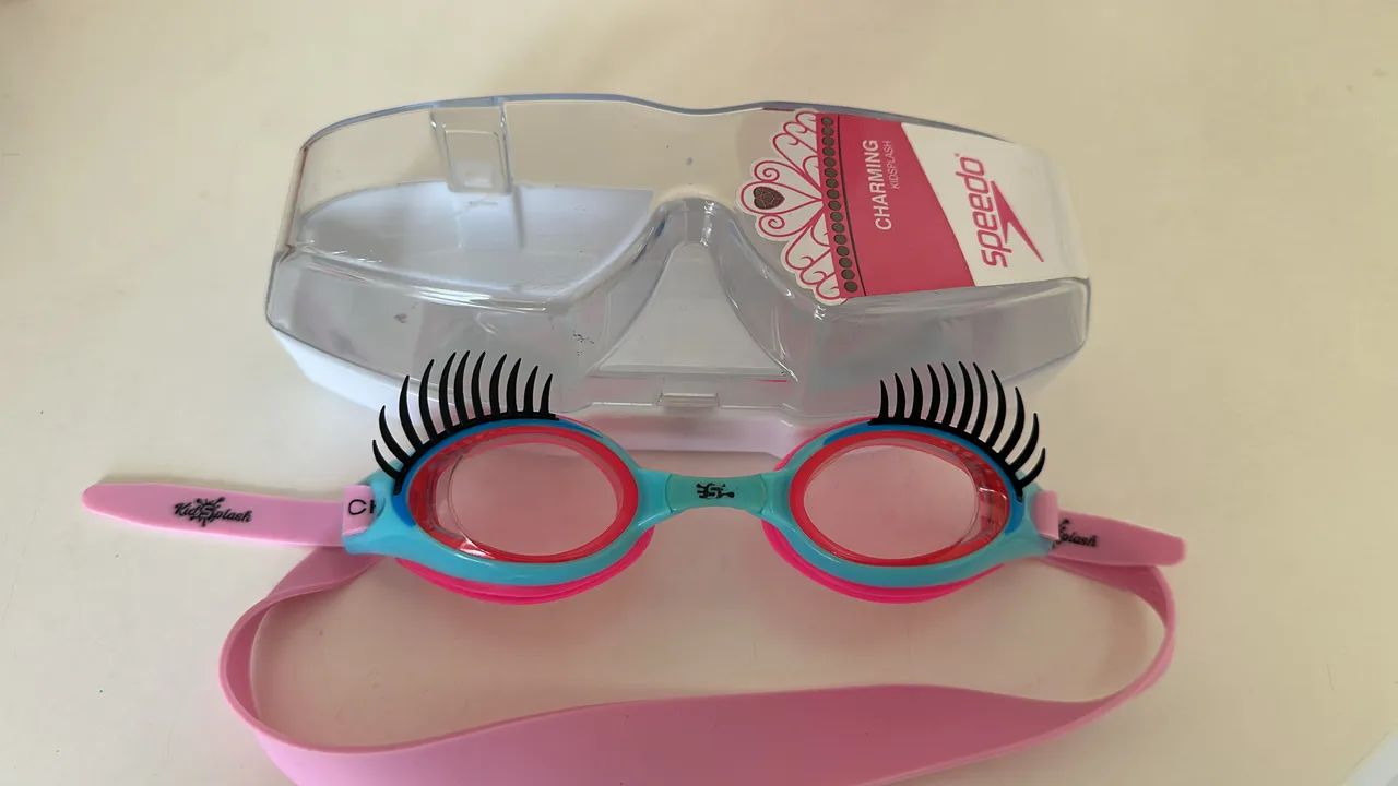 Óculos natação cílios speedo