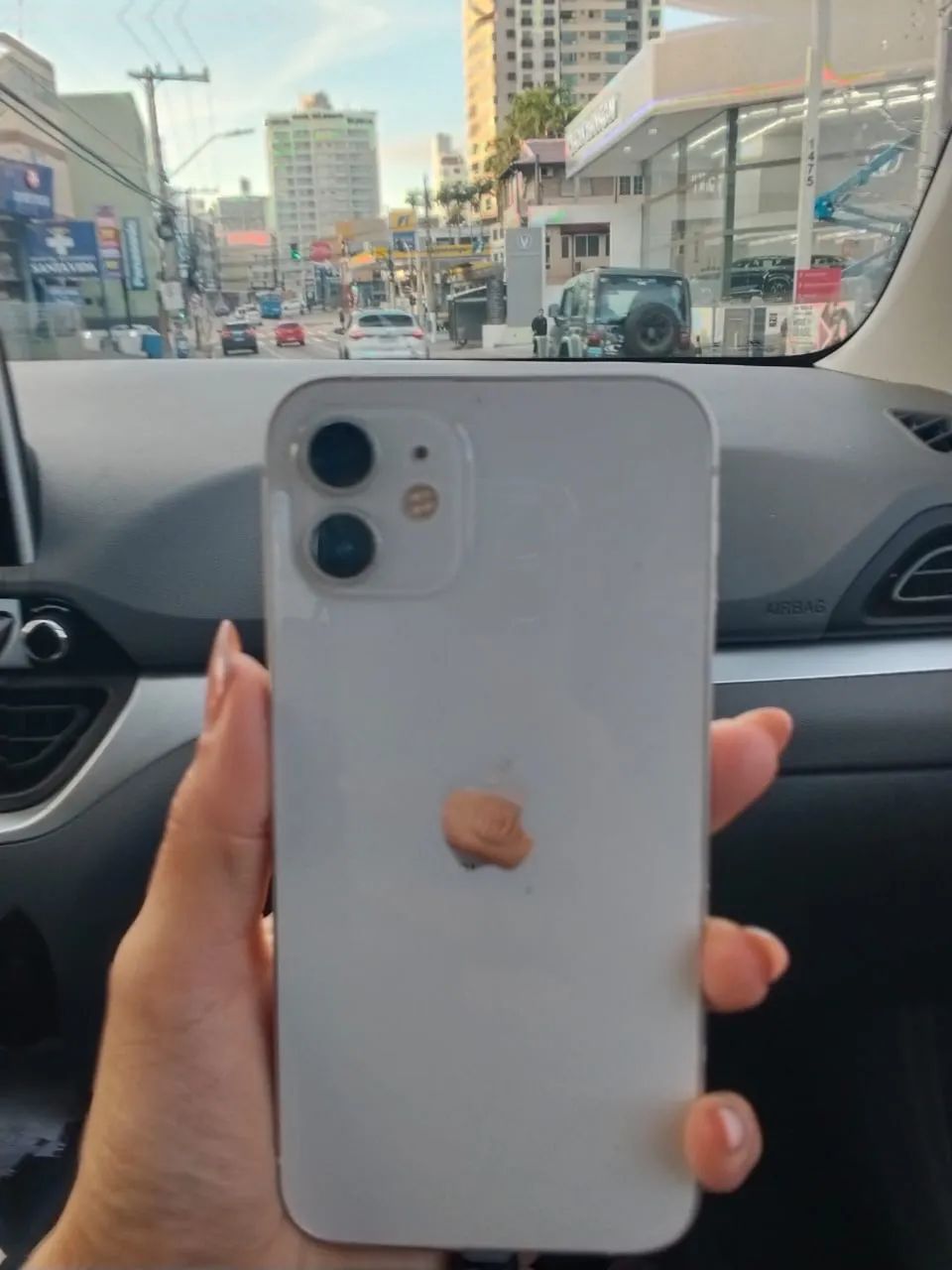 iPhone 12 - Foto 3