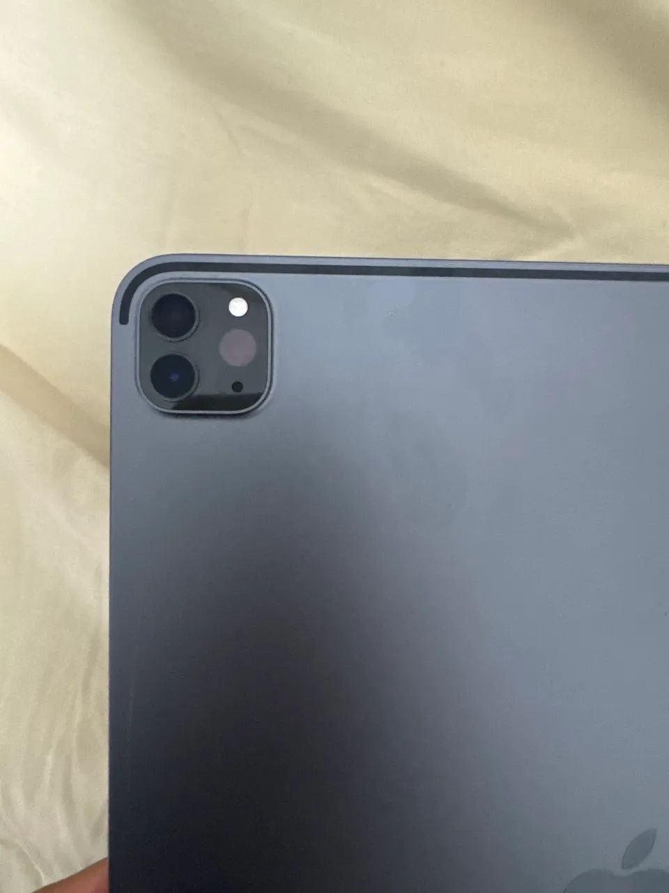 iPad Pro de 12.9 polegadas (5a geração, M1, 128GB, Wi-Fi + Cellular) - Foto 2