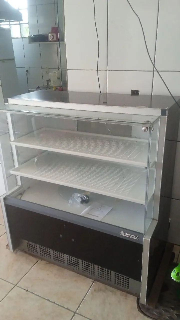 Expositor gelopar 