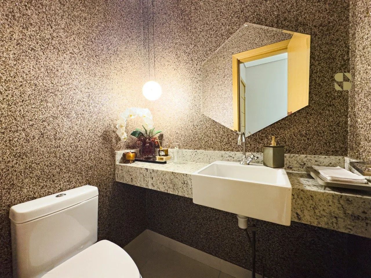 Apartamento à venda no Edifício Essenza, Cuiabá MT - Foto 2