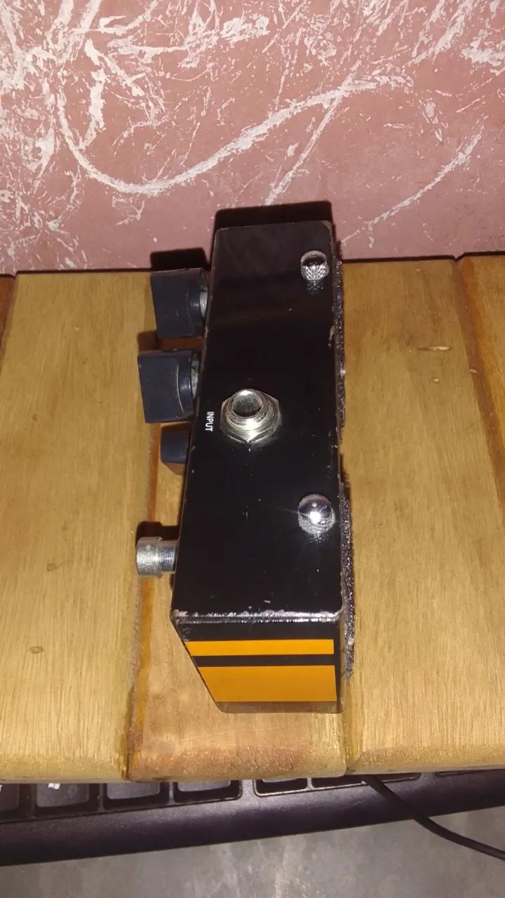 Pedal Ultimate Distortion Fire Custon Shop - Foto 3