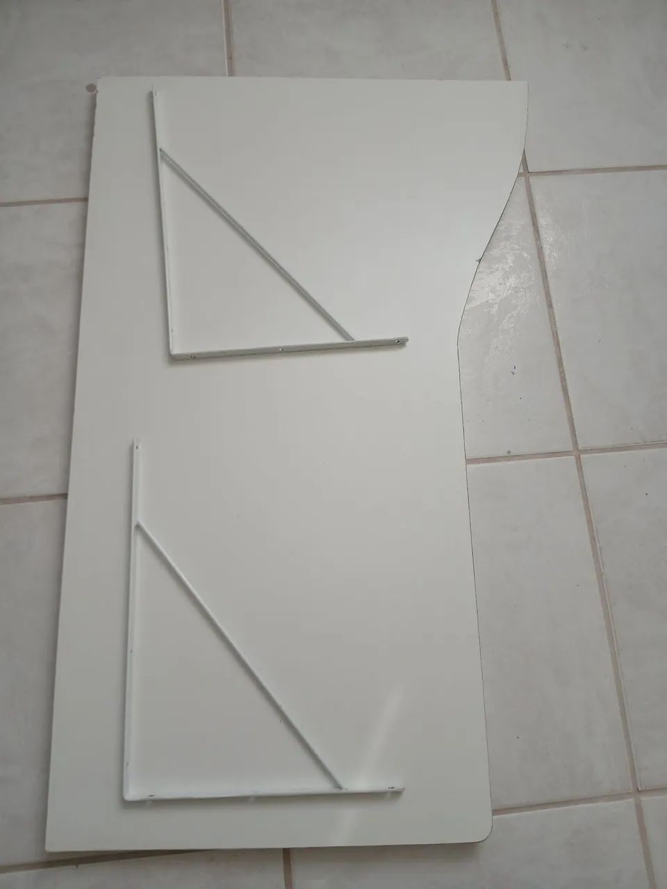 Vendo bancada MDF com suporte  - Foto 2