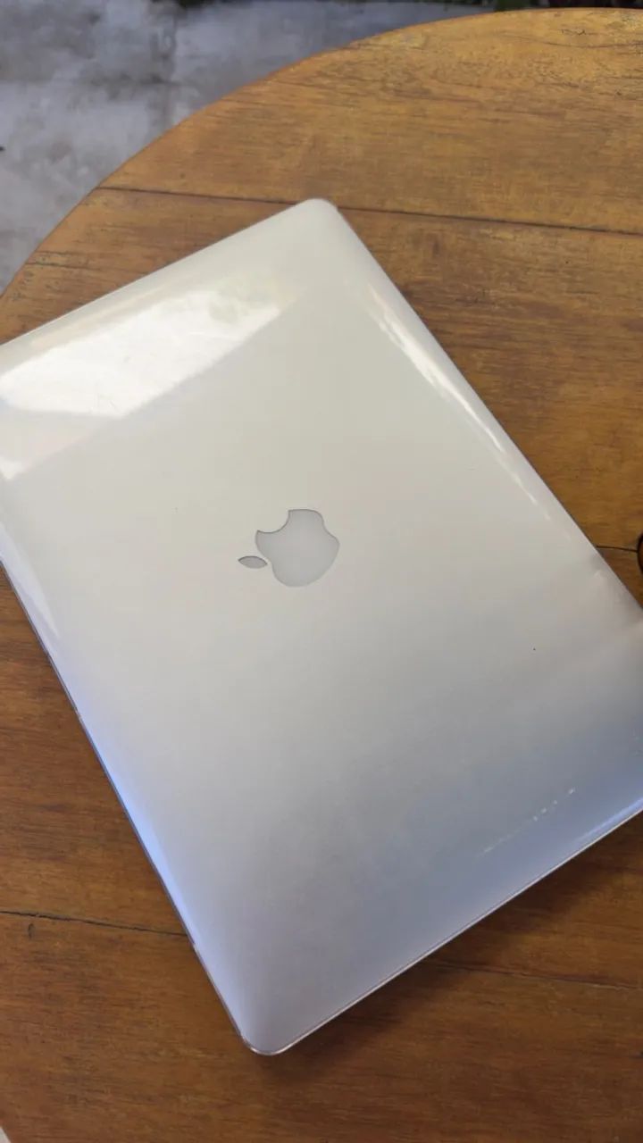 MacBook Pro Retina 15 i7 16GB - Foto 2