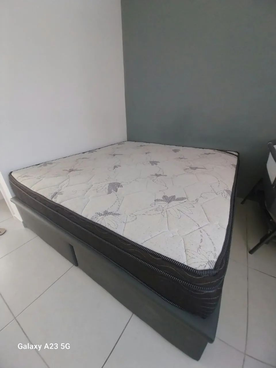 Colchão King Ortobom - ótimo estado de conservação - Foto 2