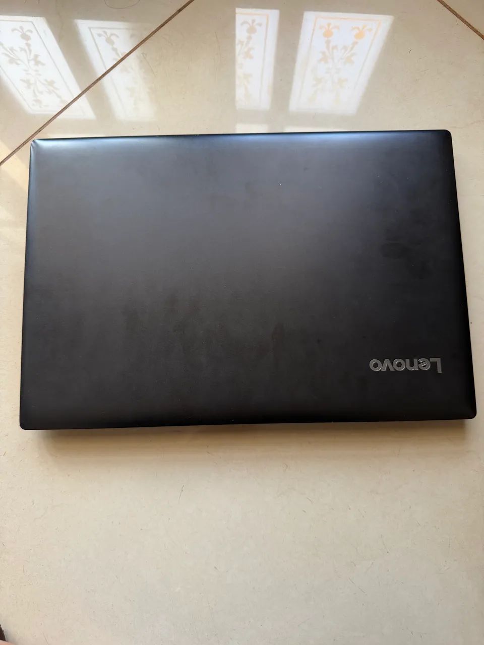 Notebook Lenovo IdeaPad 330-15IGM Usado 