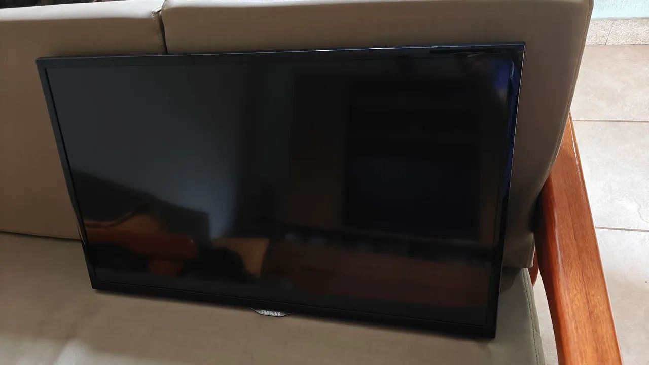 Tv Samsung - UN32F5500AG