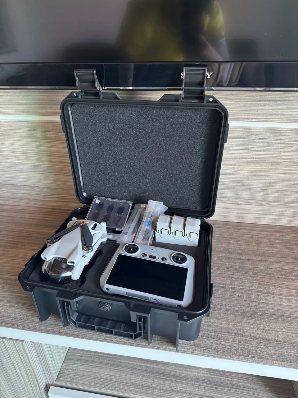 Drone Dji Mini 3 + Maleta transporte  - Foto 3