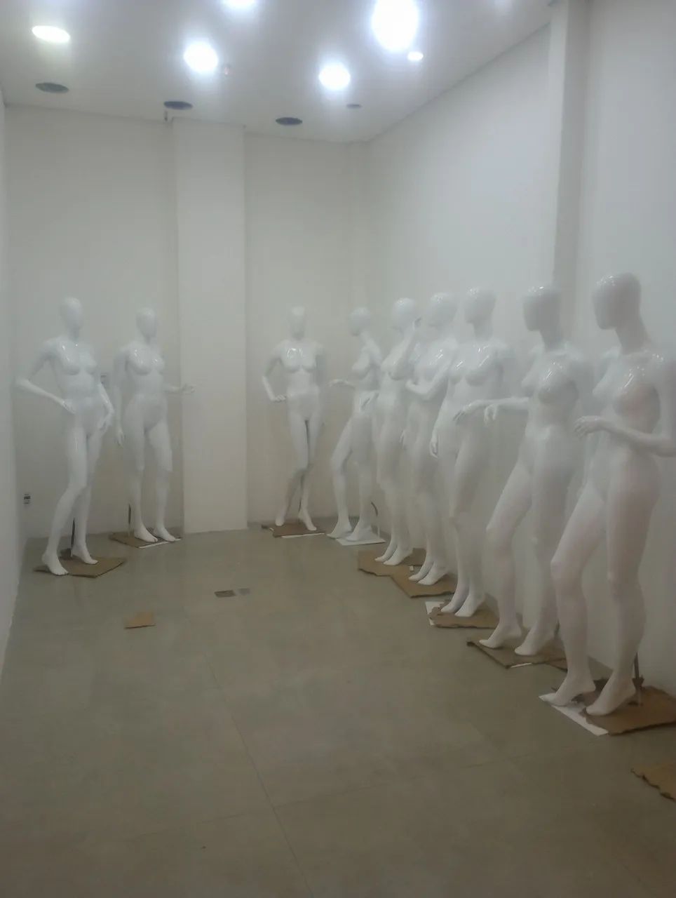manequim feminino white - Foto 3
