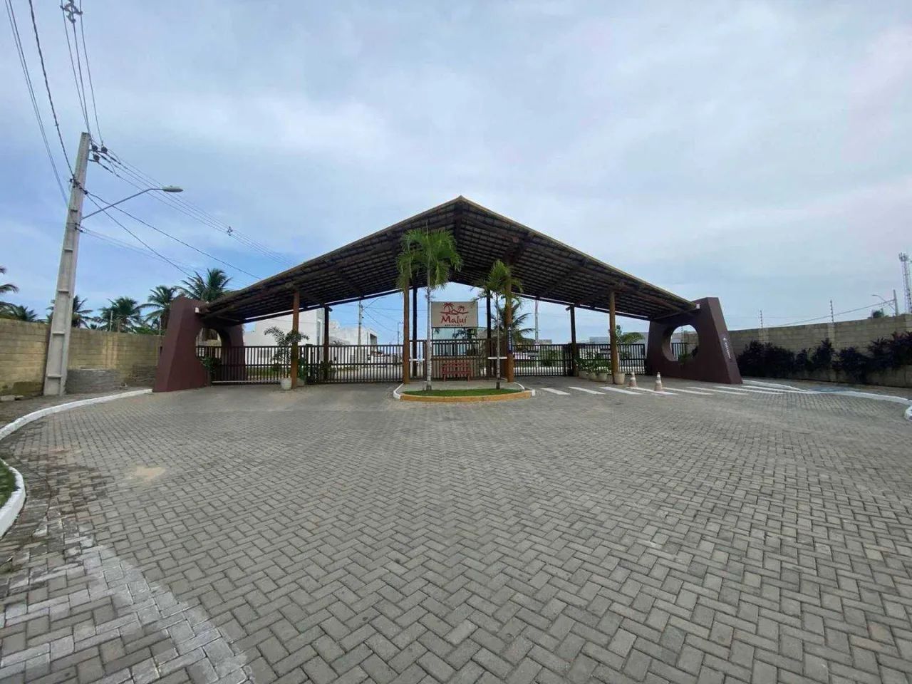 LOTE NO MALUÍ RESIDENCE