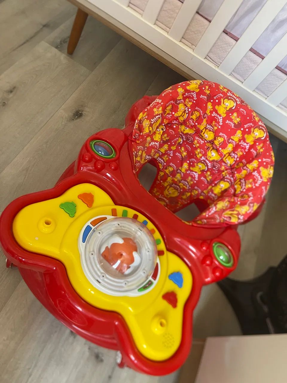 Vendo andador de bebê, não entrego  - Foto 2