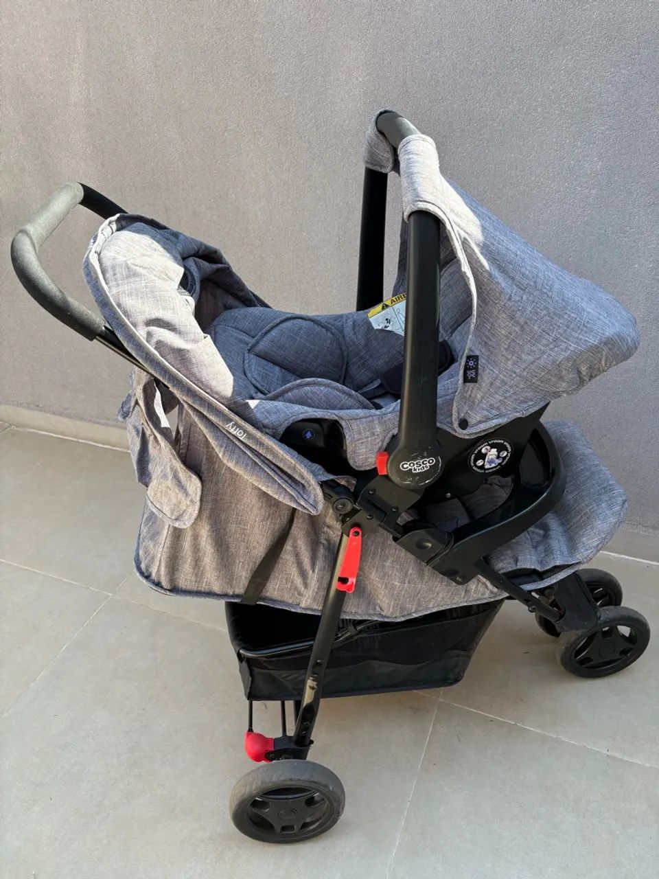 Carrinho de bebê + bebê conforto Cosco - Foto 2