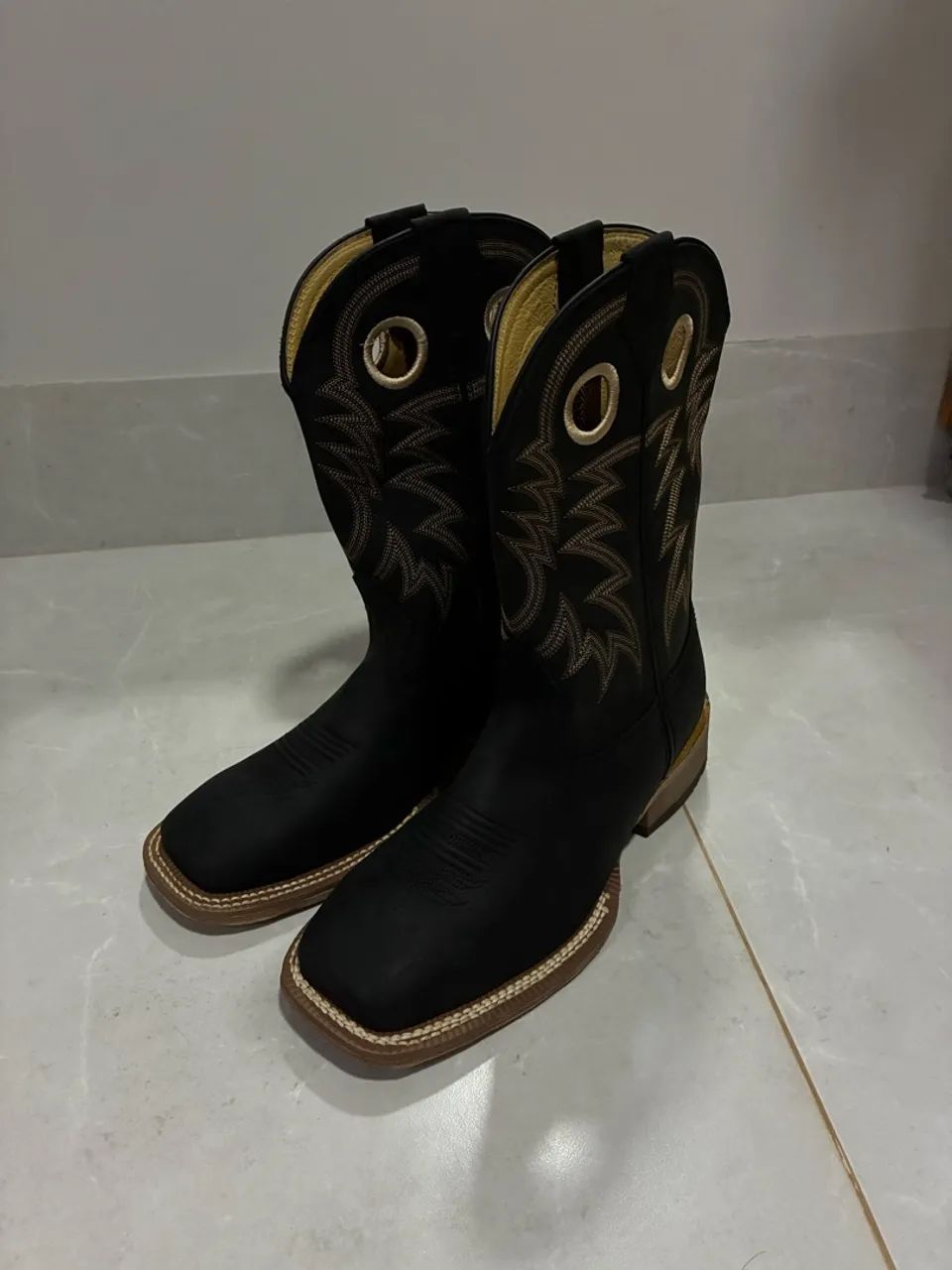 Bota justin 