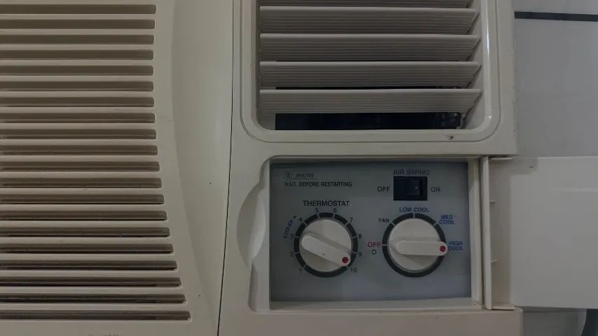 Ar condicionado de janela