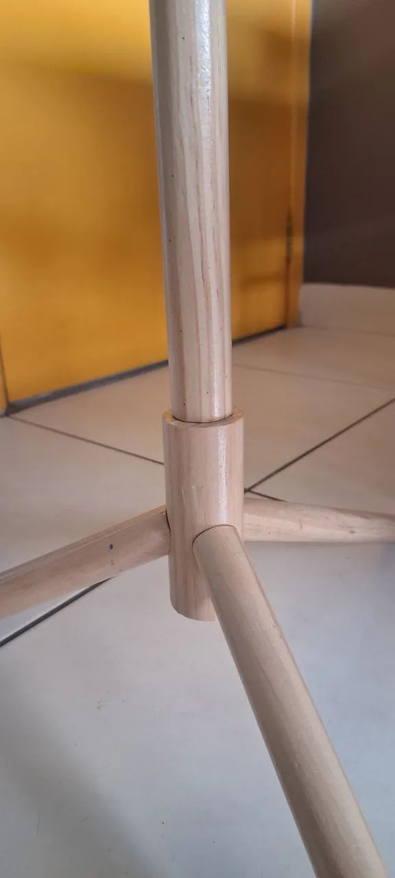 Cabideiro de piso - gazebo - Foto 3
