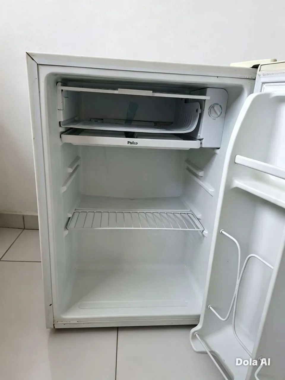 Frigobar PH81N  ,220 v  ,65 lts - Foto 5