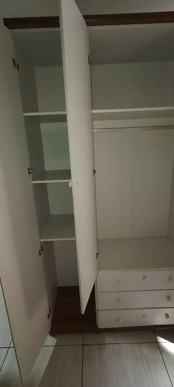 Guarda roupa usado  - Foto 3