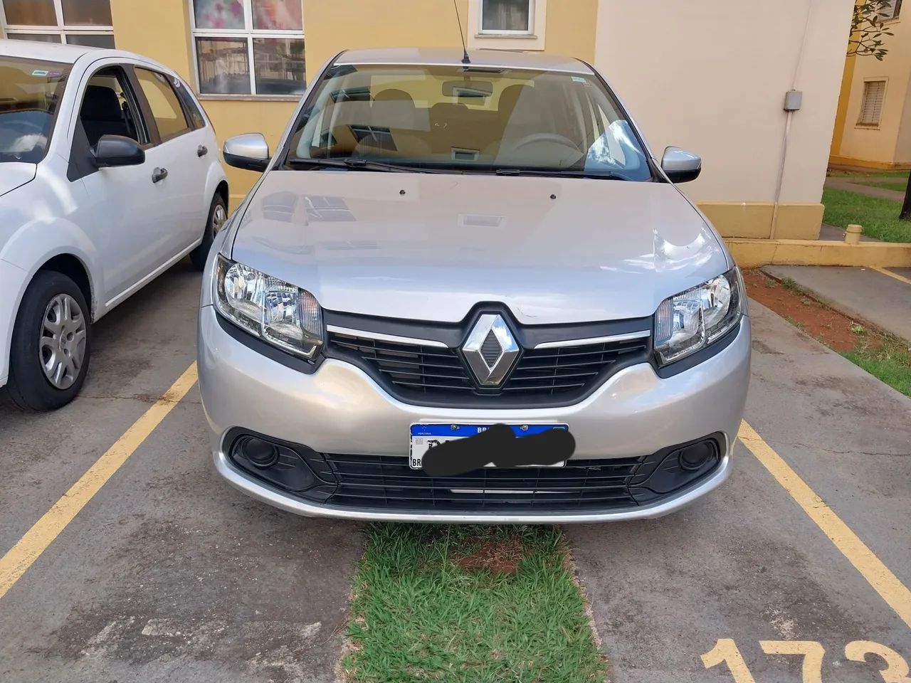 Renault Logan 2015