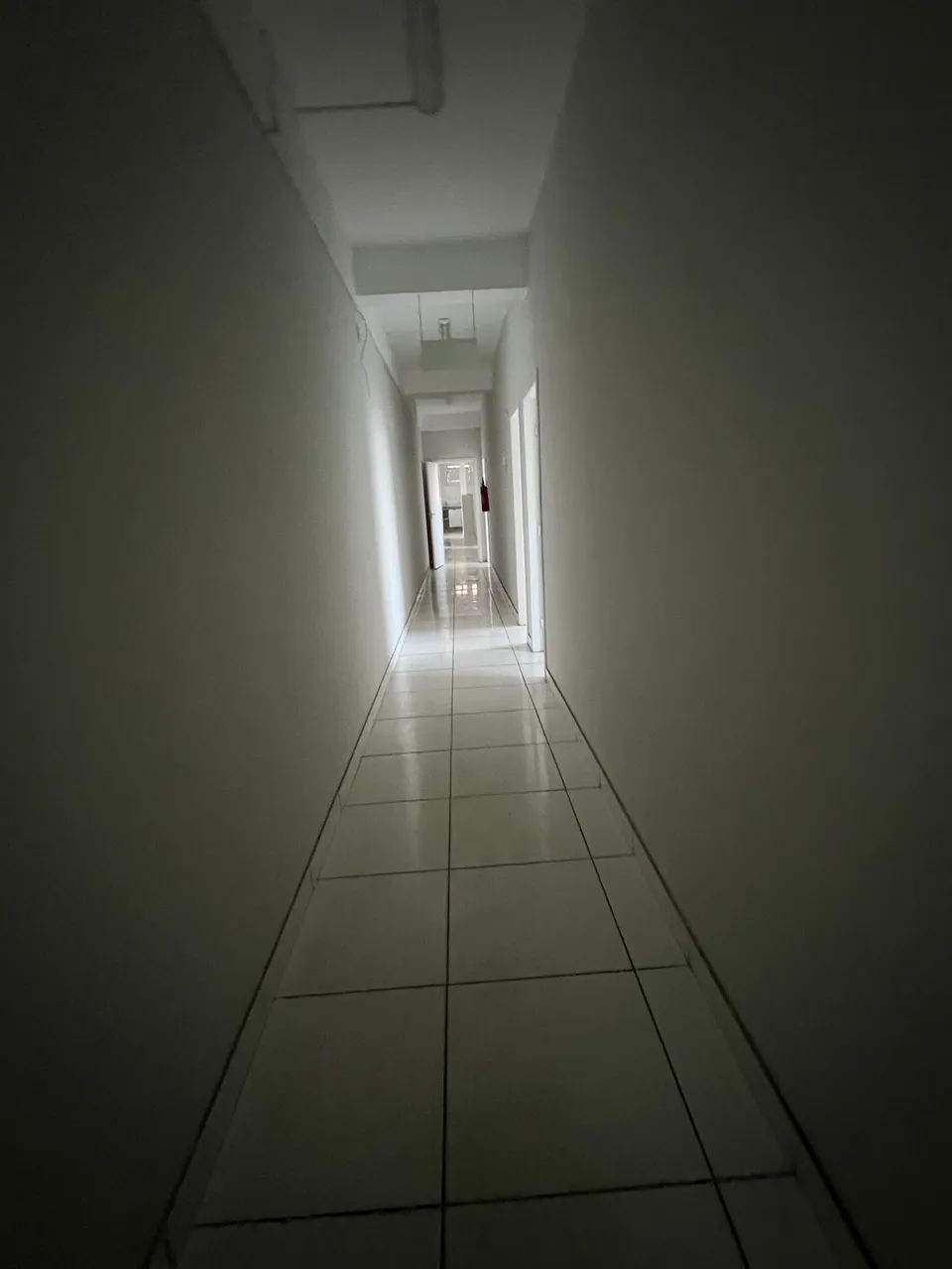 330 m2 de Andar corrido. Ponto comercial no centro de Montes Claros - Foto 3