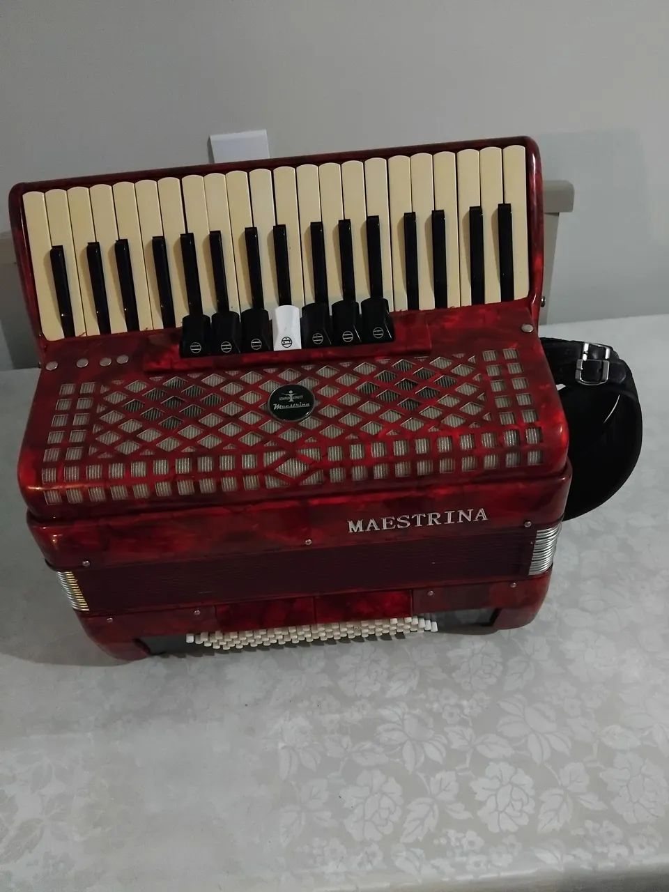Acordeon Maestrina 80 baixos