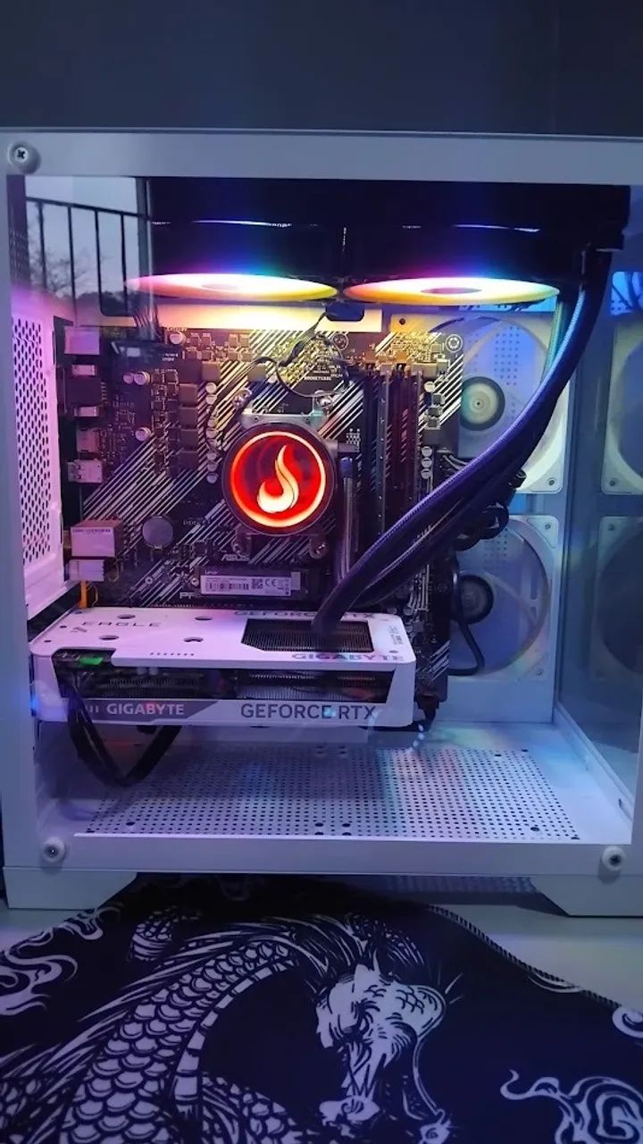 PC GAMER - RYZEN 7 5700X + RTX 5060 8GB EAGLE OC - Foto 2