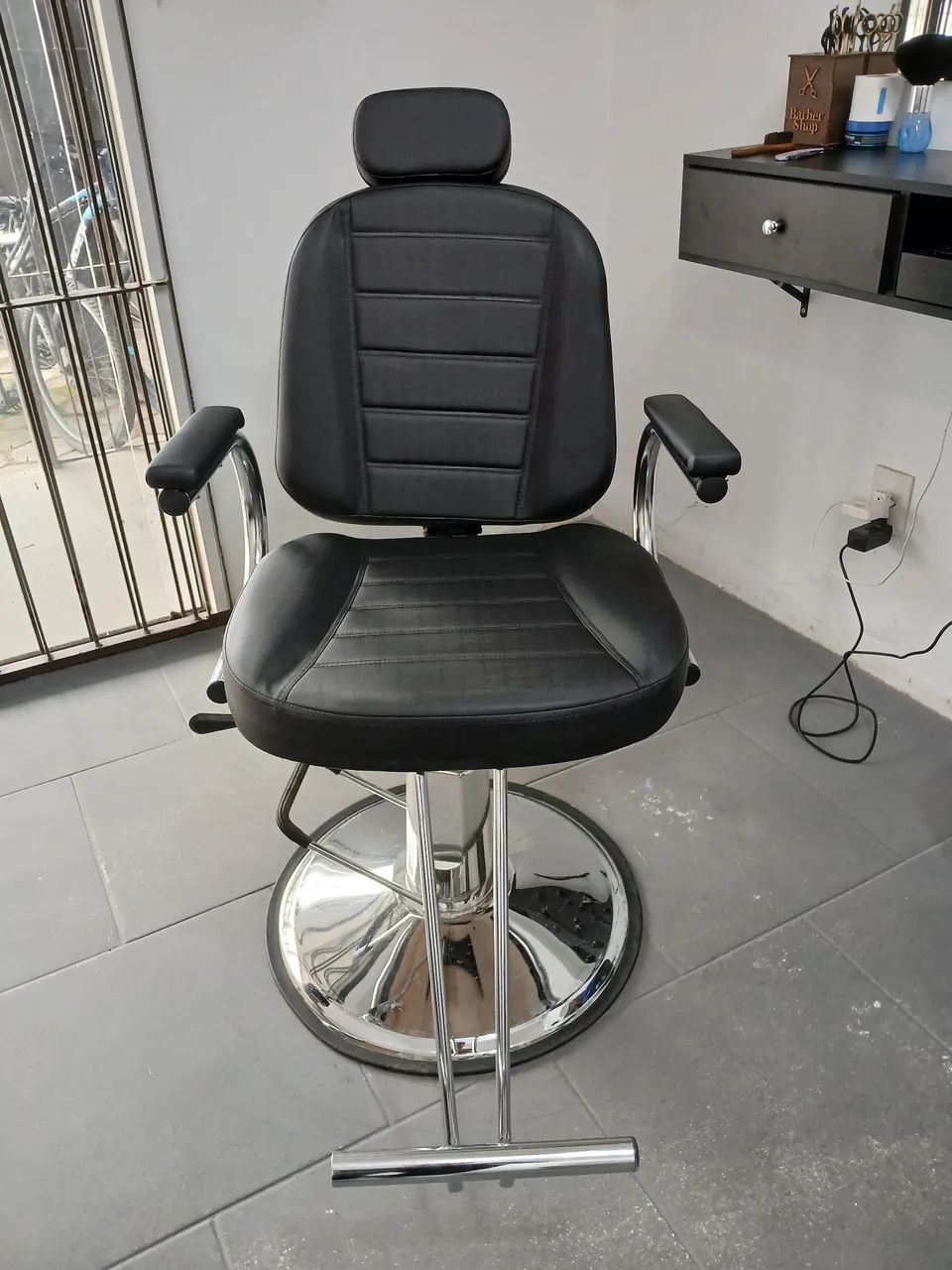 Cadeira barbearia (nova) - Foto 2