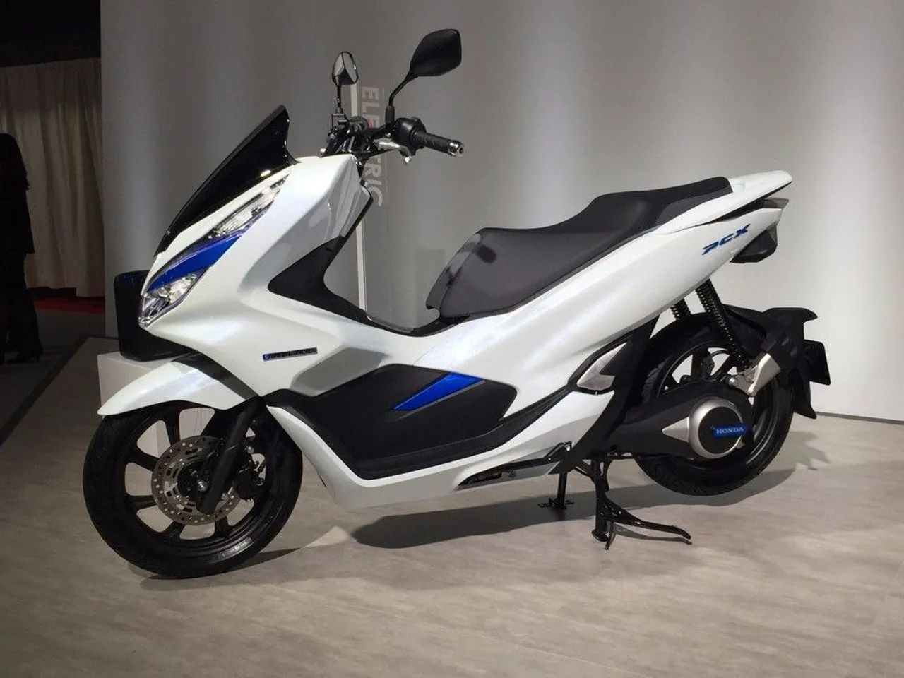 Scooter Elétrica PCX elétrica 