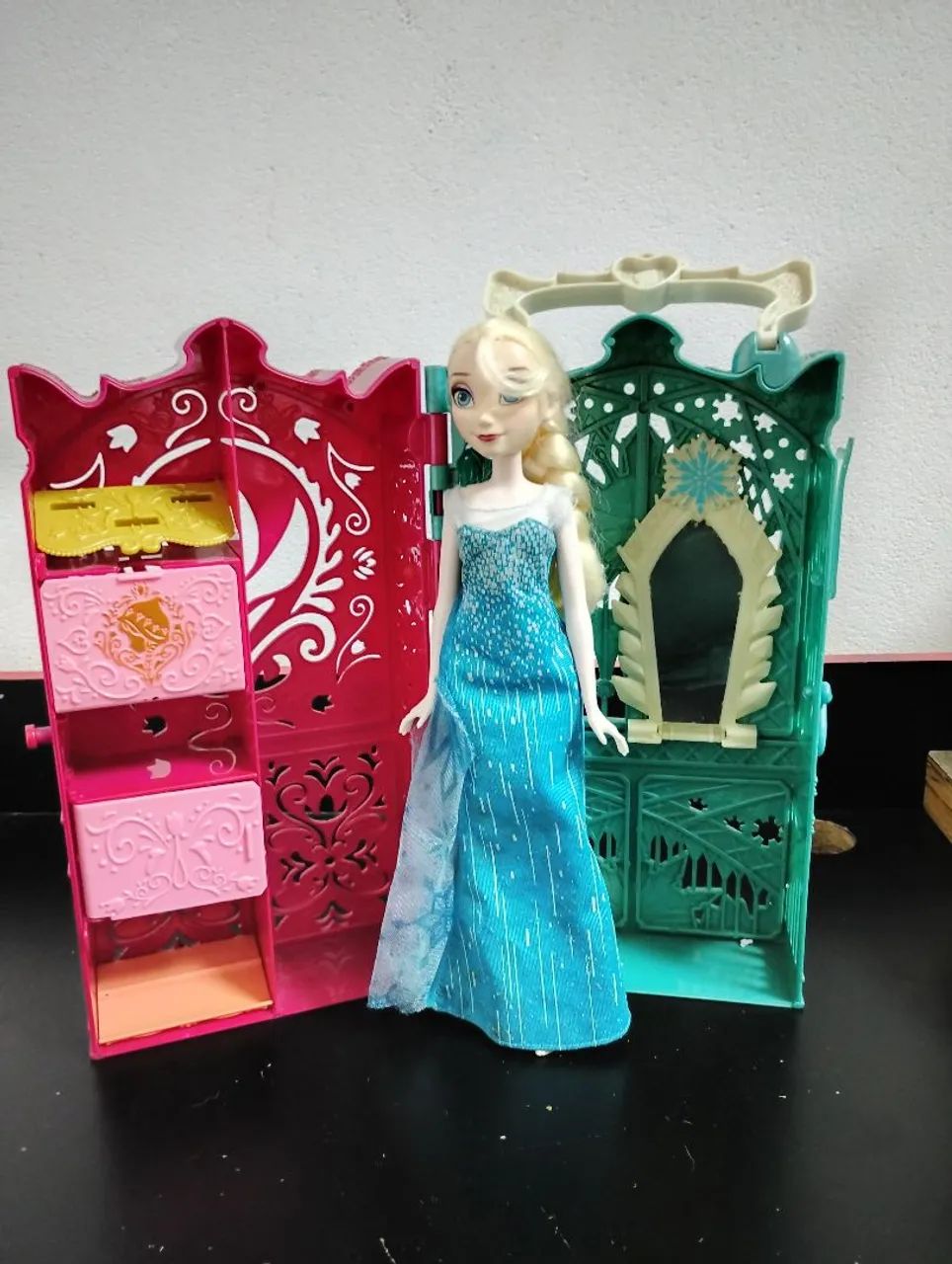 Closet da Frozen com a Elza Disney 