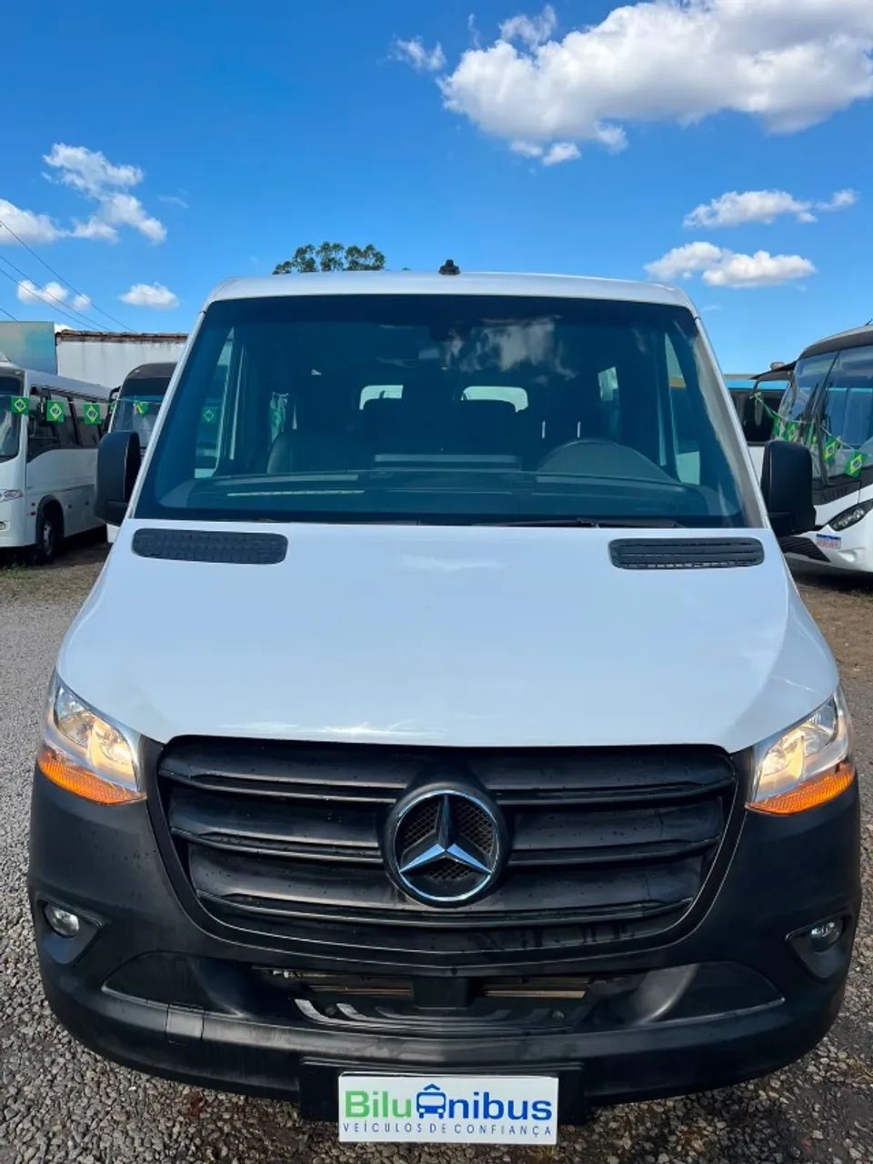  Disponível na Bilu Ônibus I/M.Benz 417 Sprinterm M; Ano 2023/2024; Revisada;