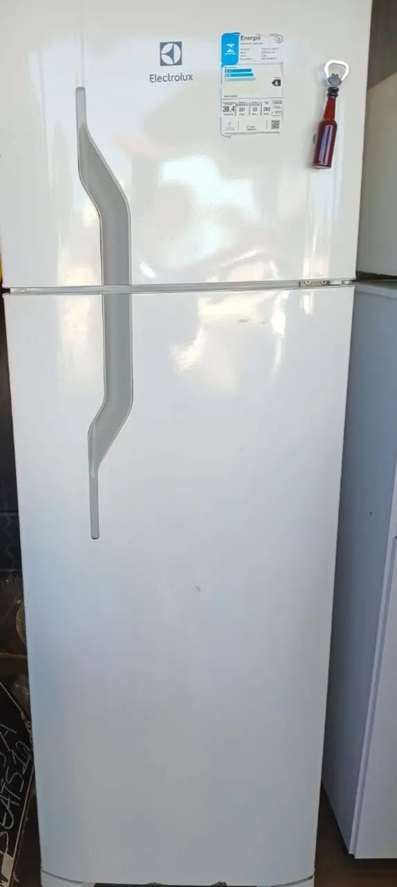 Geladeira duplex electrolux semi-nova