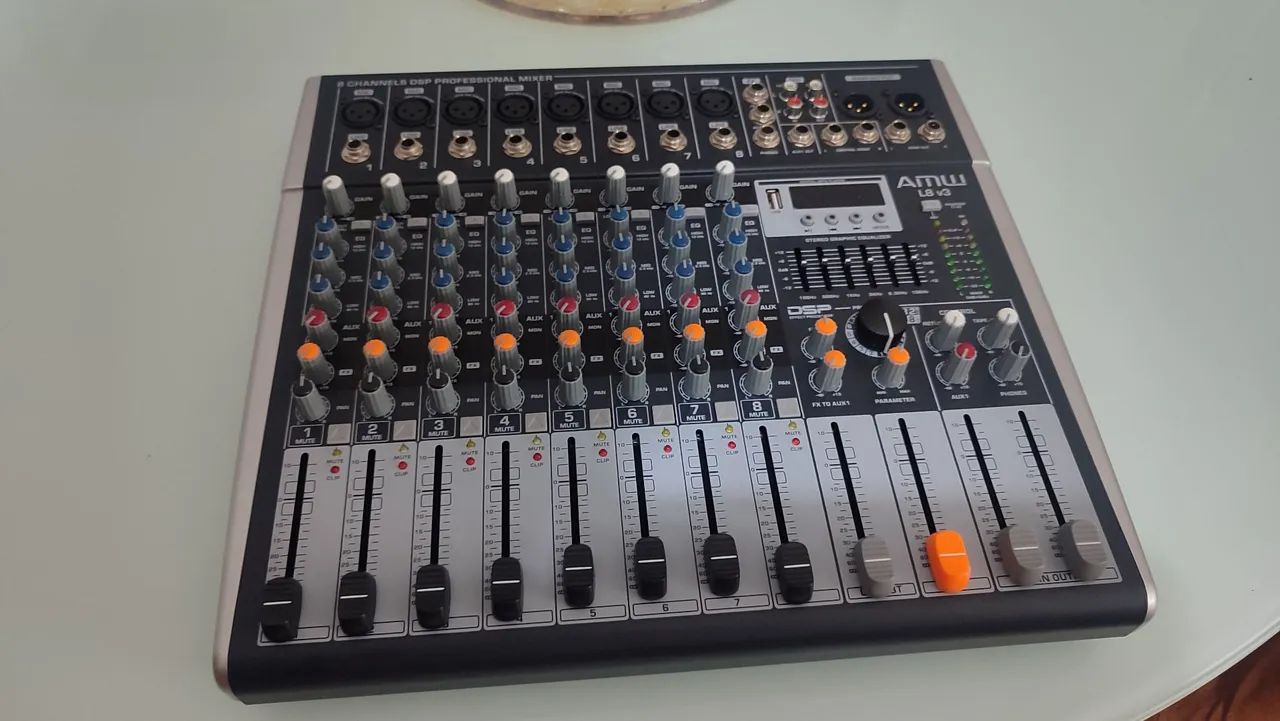 MESA DE SOM 8 CANAIS OPORTUNIDADE! - Foto 2