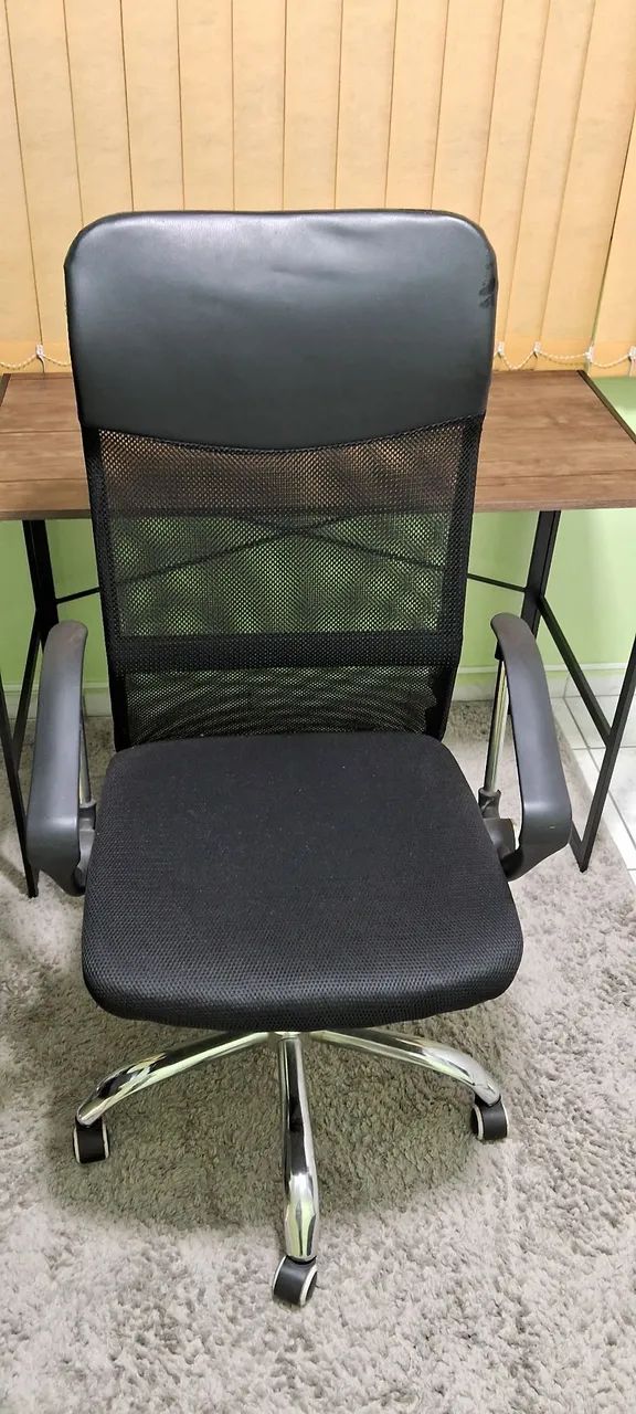 Mesa + cadeira de escritório