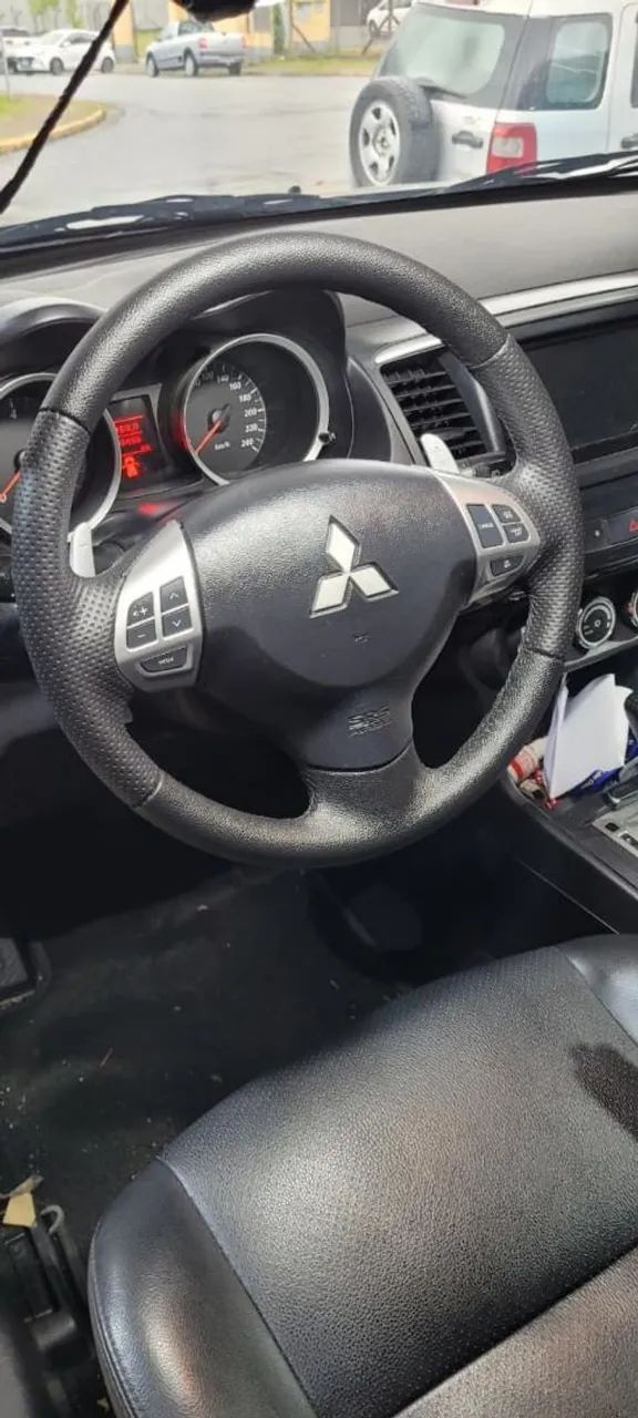 Mitsubishi L200 2015