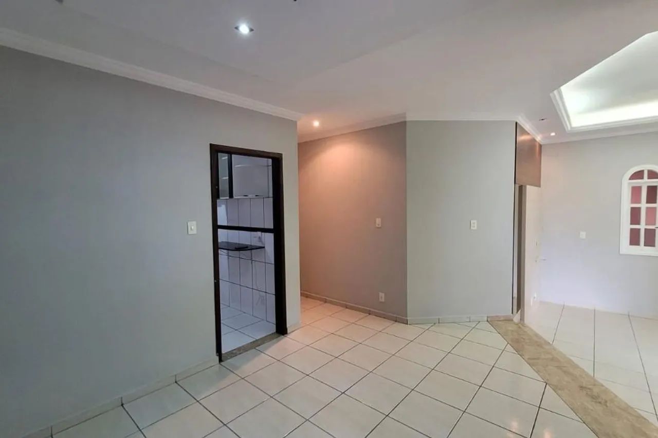 Casa à Venda - Tirol, 3 Quartos, 220 m2 - Foto 5