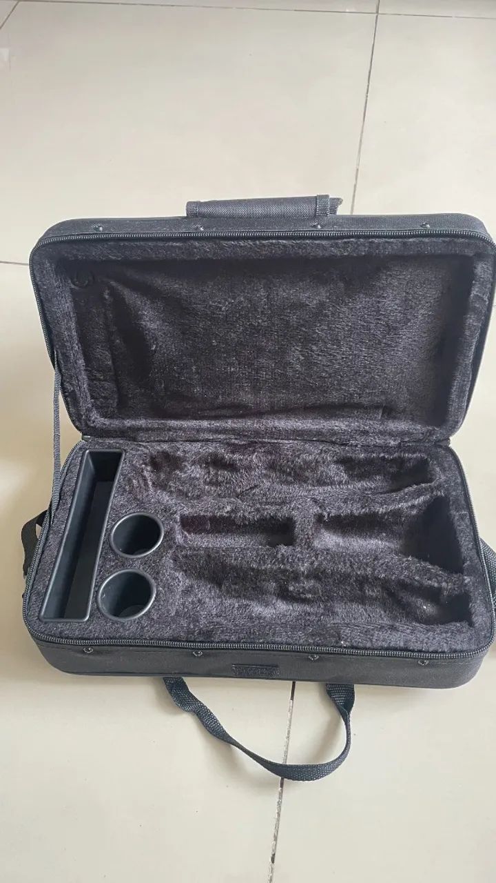 Vendo Clarinete Perfeito Estado - Foto 4