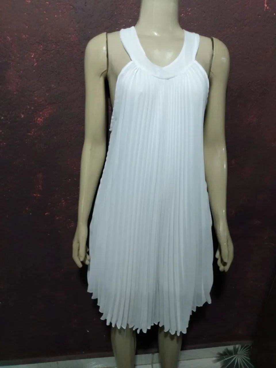 Vestido Branco folhado - Foto 3