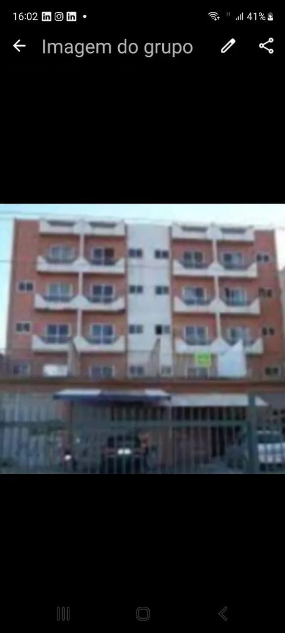 Alugo 1 quarto grande