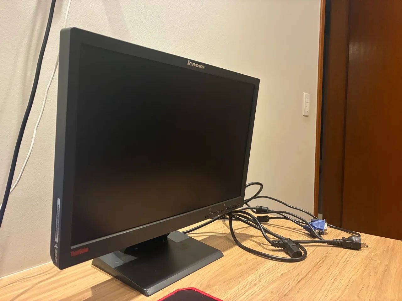 Monitor Lenovo  - Foto 2
