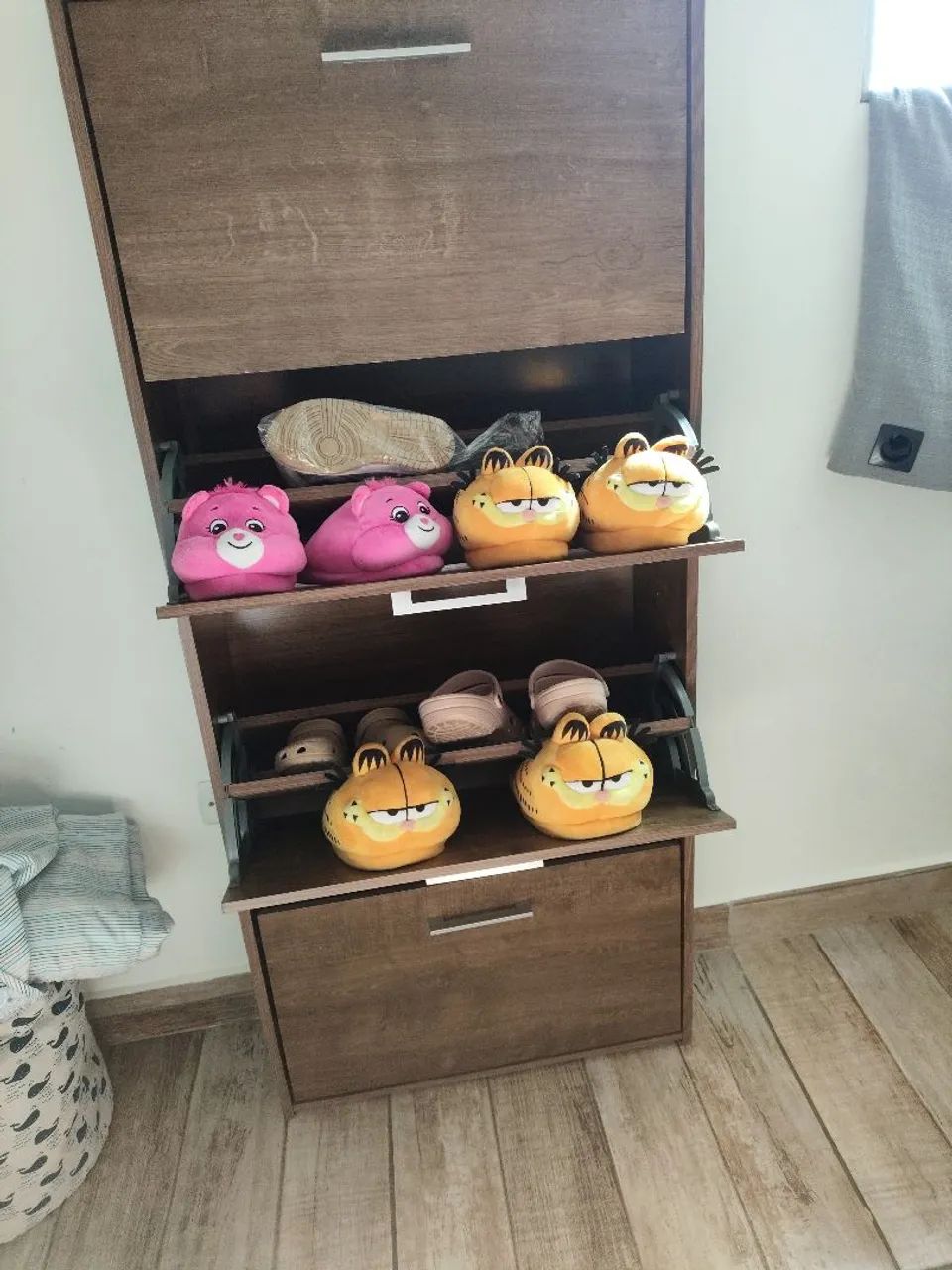 Vendo Sapateira nova - Foto 2