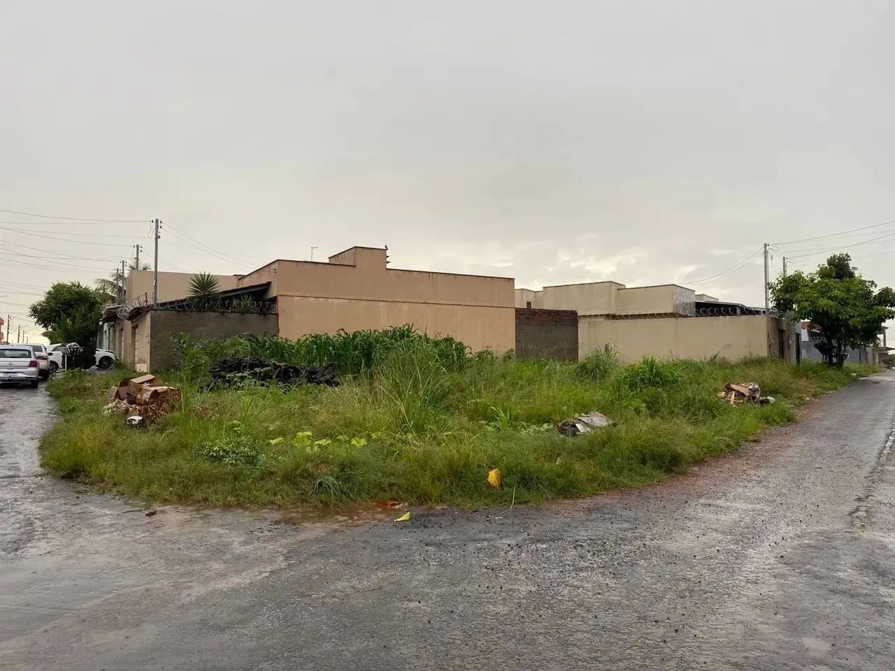 Esquina 282,19m² (Asfalto e Agua) Residencial Santa Fe 1