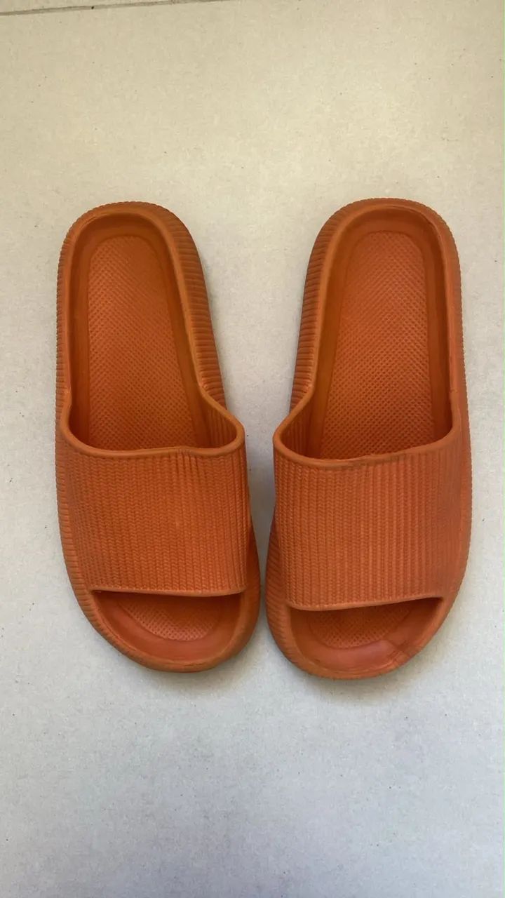 CHINELO LARANJA - TAMANHO 36