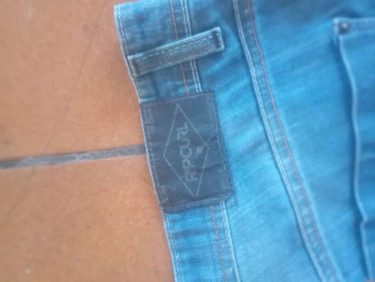 Bermuda jeans rip curl original Tam 48 - Foto 4
