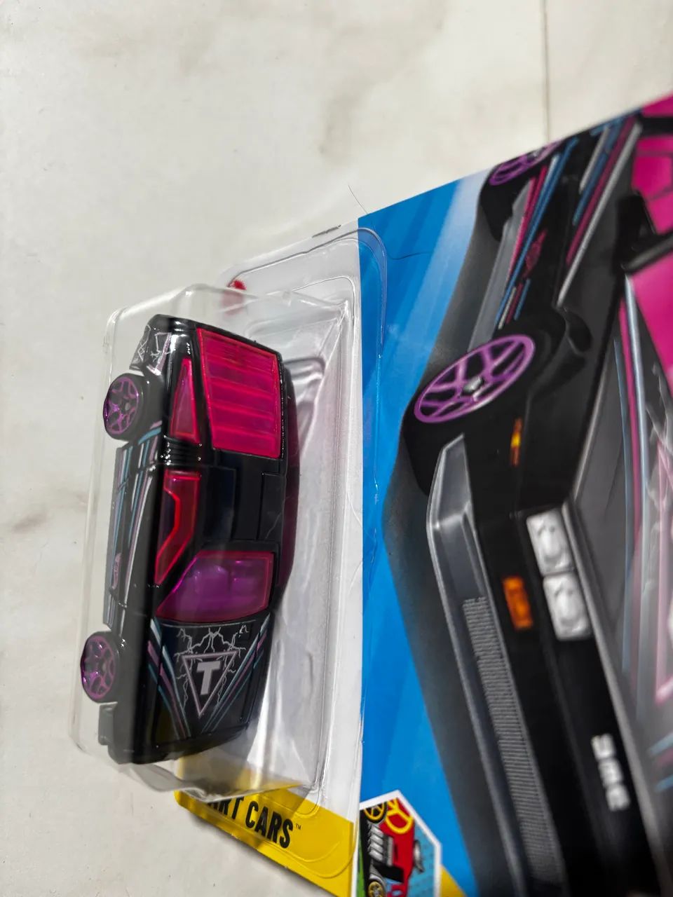 Miniatura Hot Wheels DMC Delorean HYW88 - Mattel - Foto 3