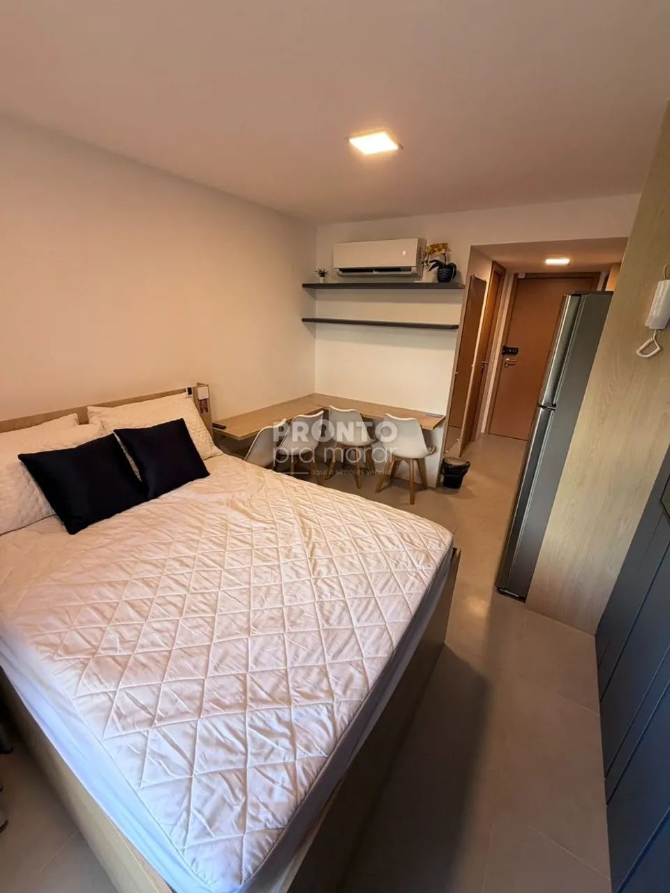 Flat com 1 quarto em Carneiros