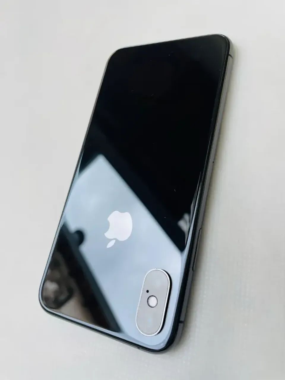 IPhone XS tudo original, nunca aberto, em excelente. estado sem riscos ...