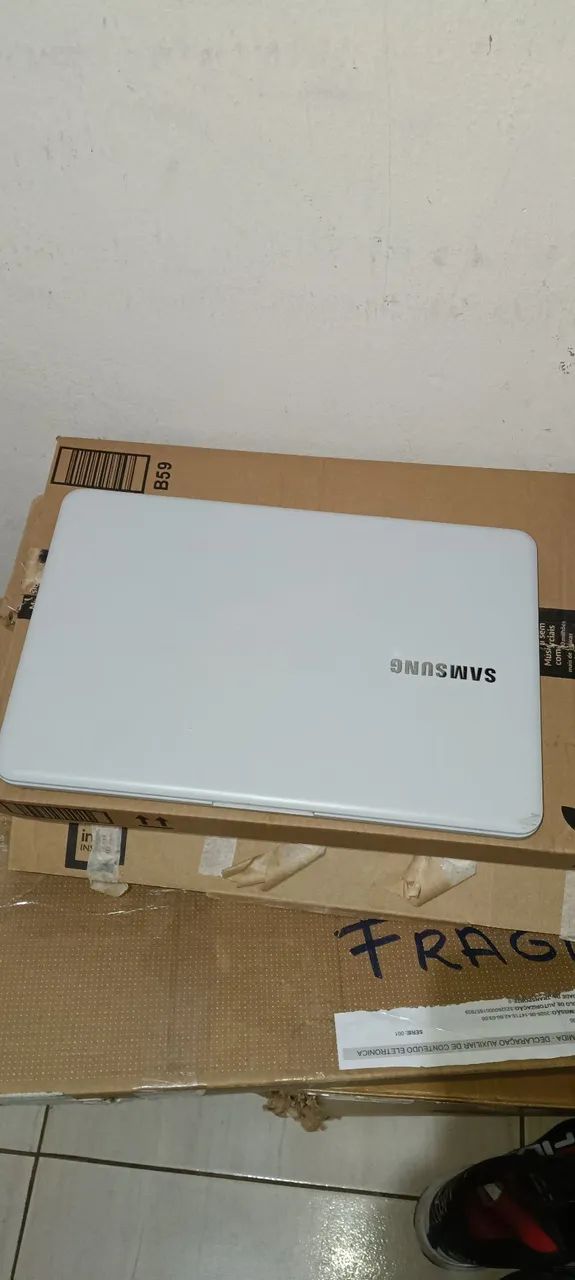 Notebook Samsung pra peças  - Foto 4