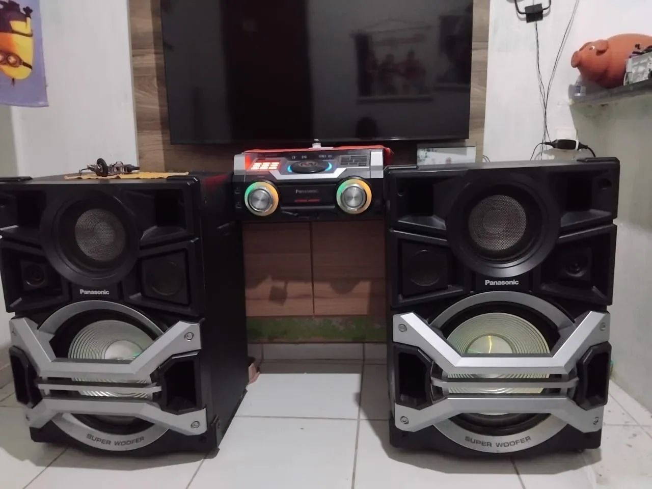 Vende-se um som bom conservado Panasonic.